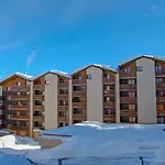 Lejlighed Genets 150 D By Interhome