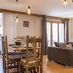Genets 150 D By Interhome