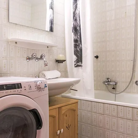 Genets 150 D By Interhome * ナンダ