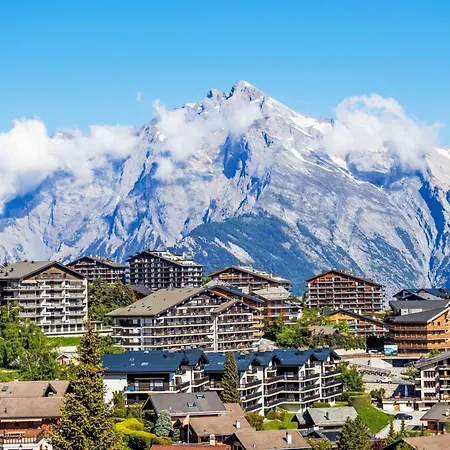 Genets 150 D By Interhome